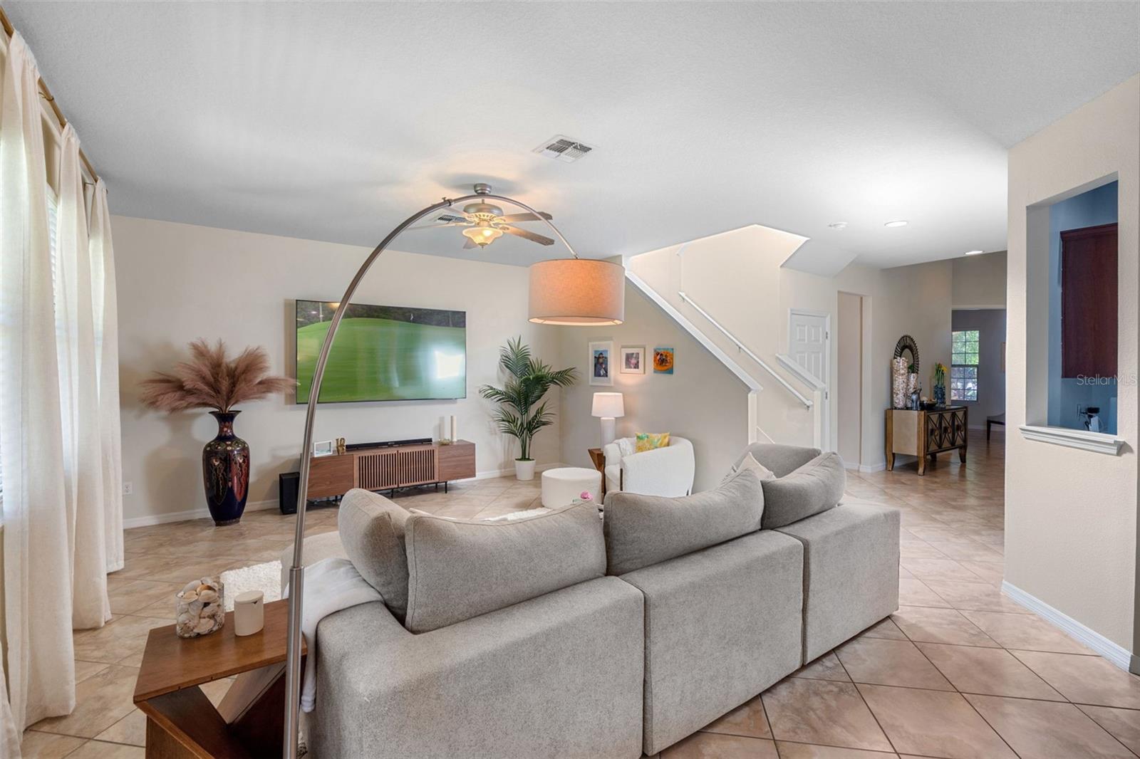 12925 HOLDENBURY LANE