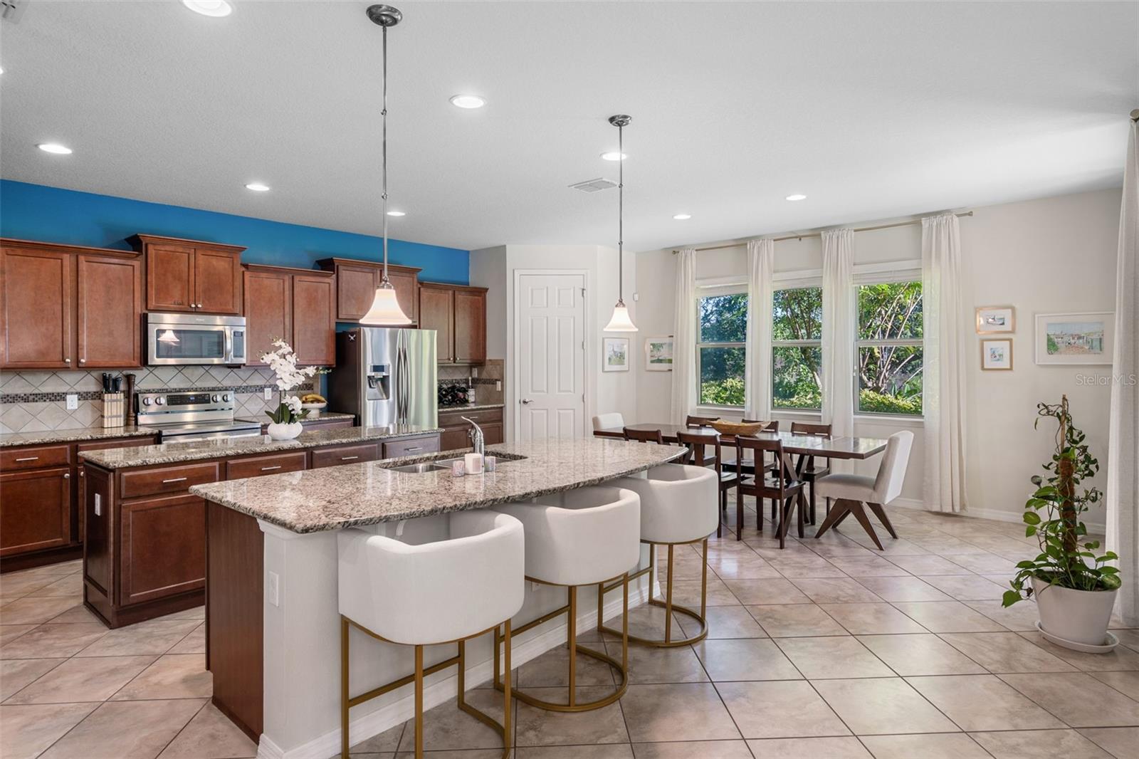 WINDERMERE TERRACE - Residential