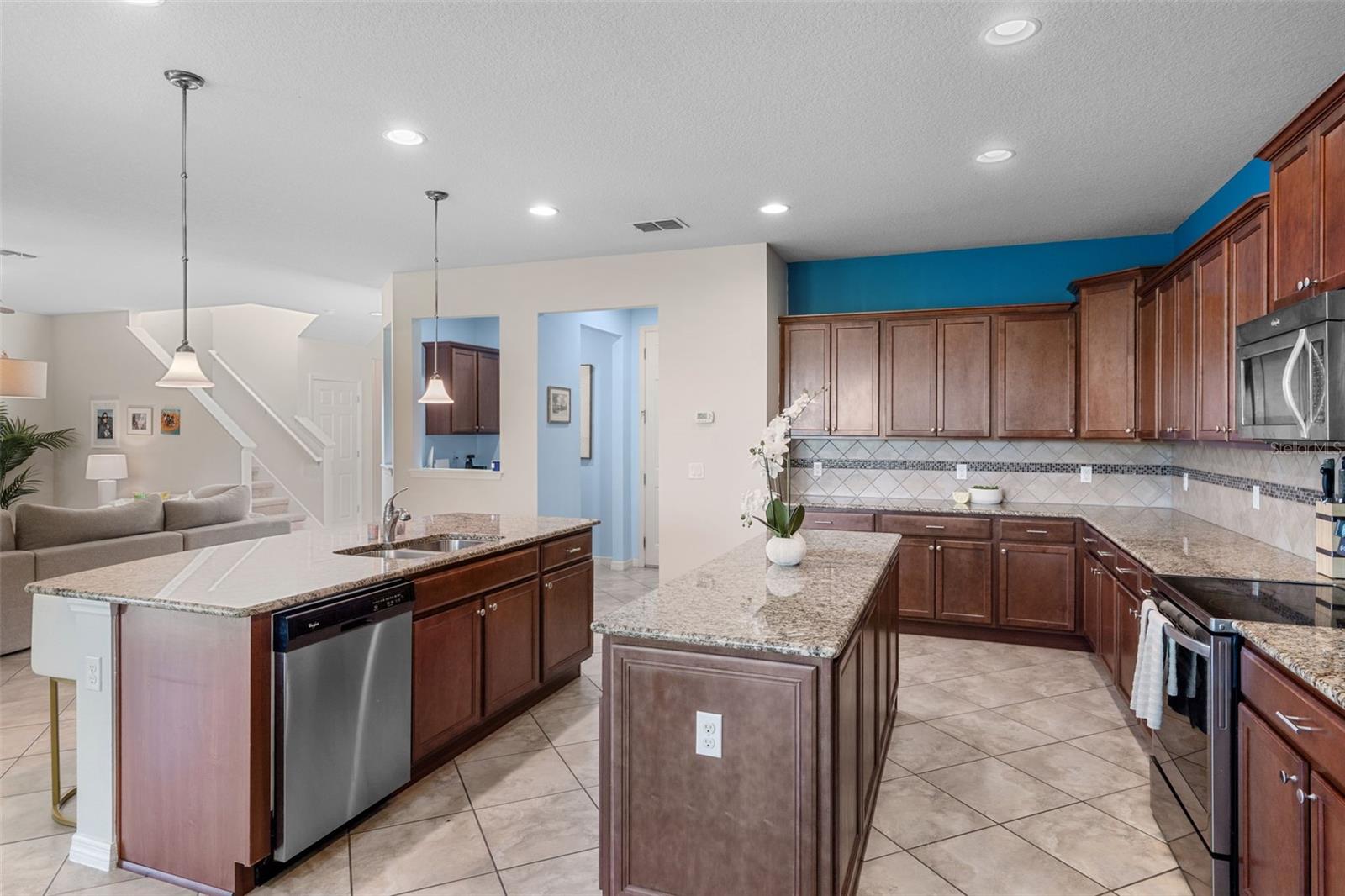 WINDERMERE TERRACE - Residential