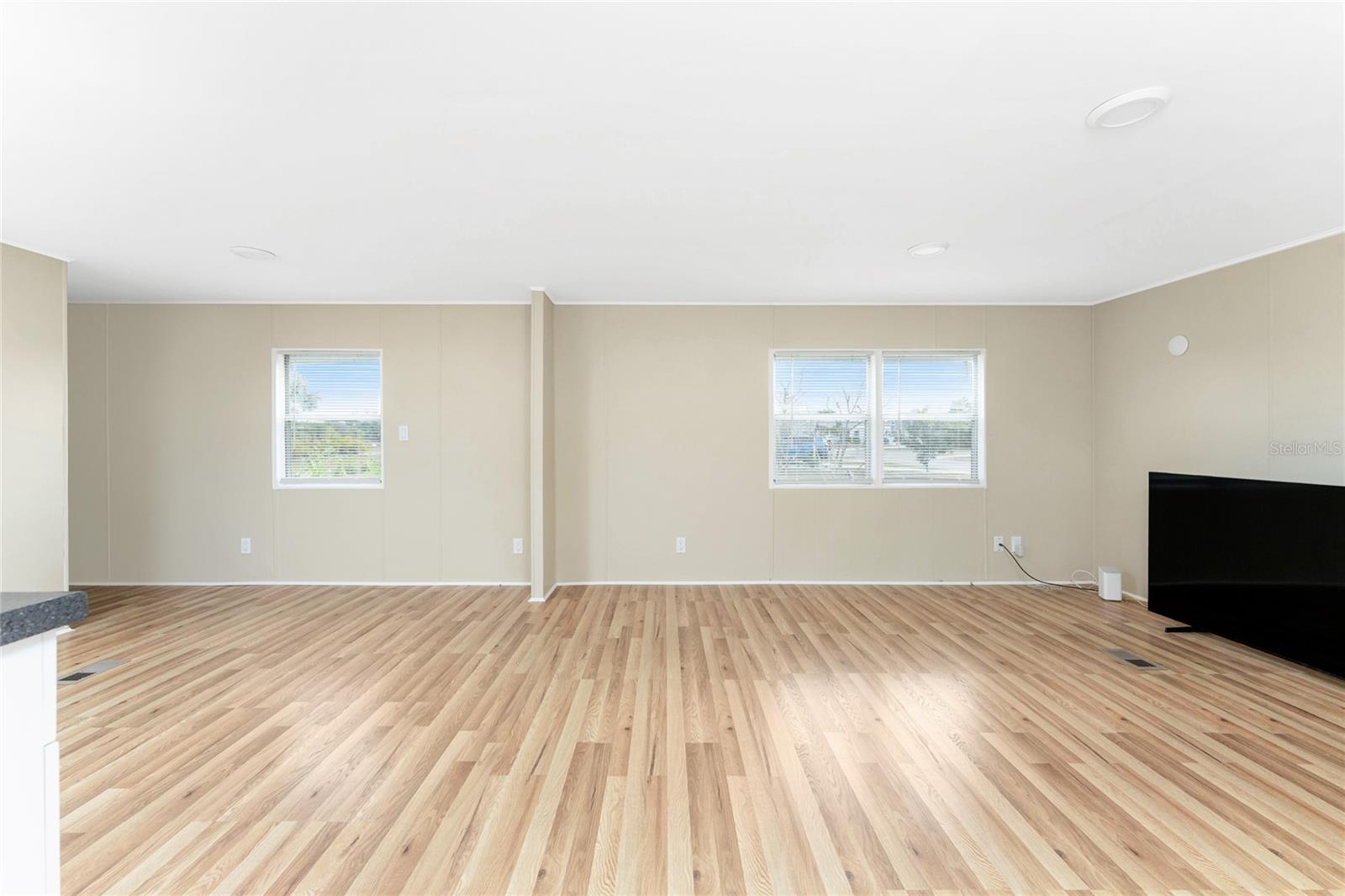 VILLAGE HOLIDAY LAKE - Residential