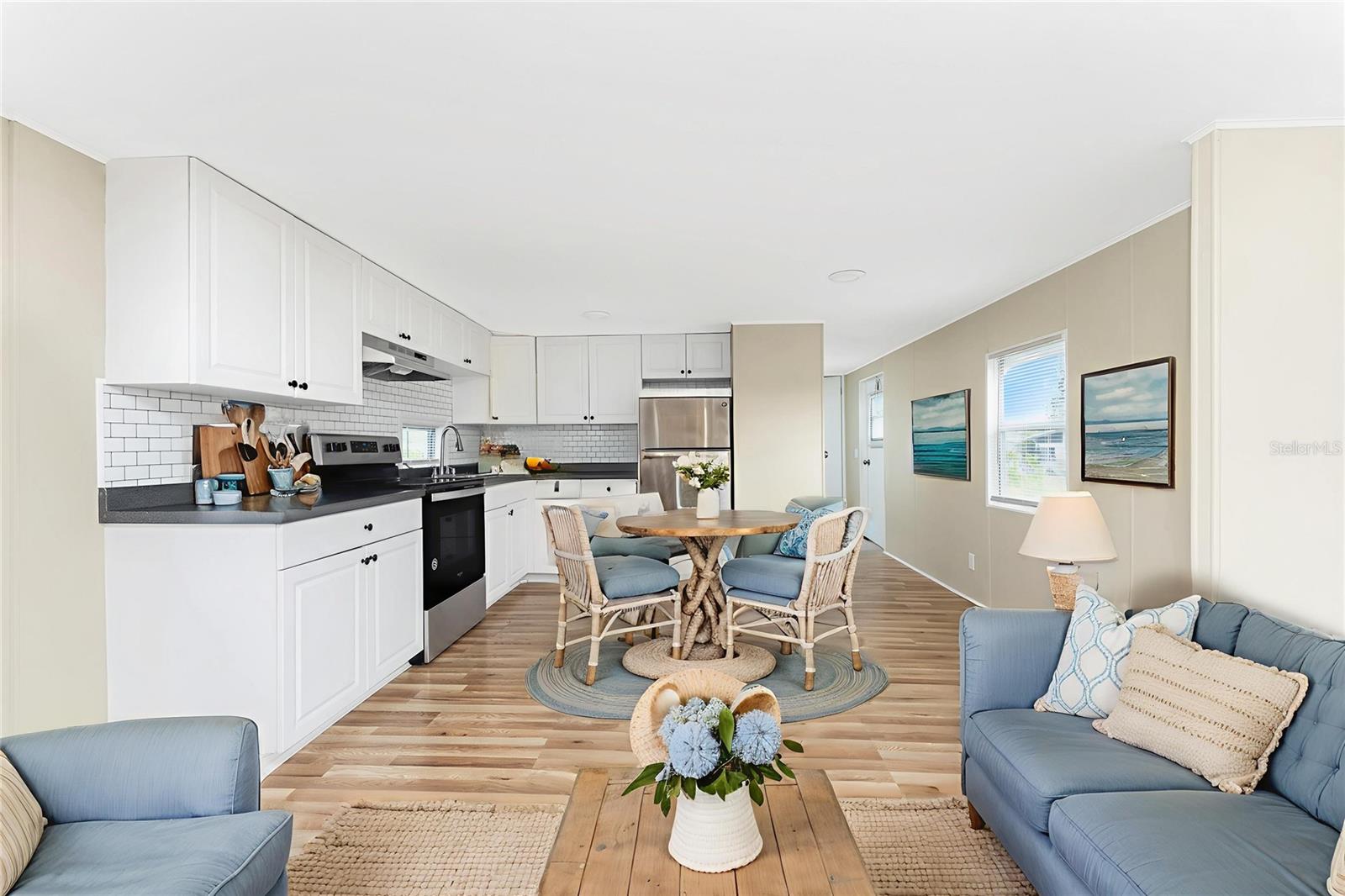 VILLAGE HOLIDAY LAKE - Residential