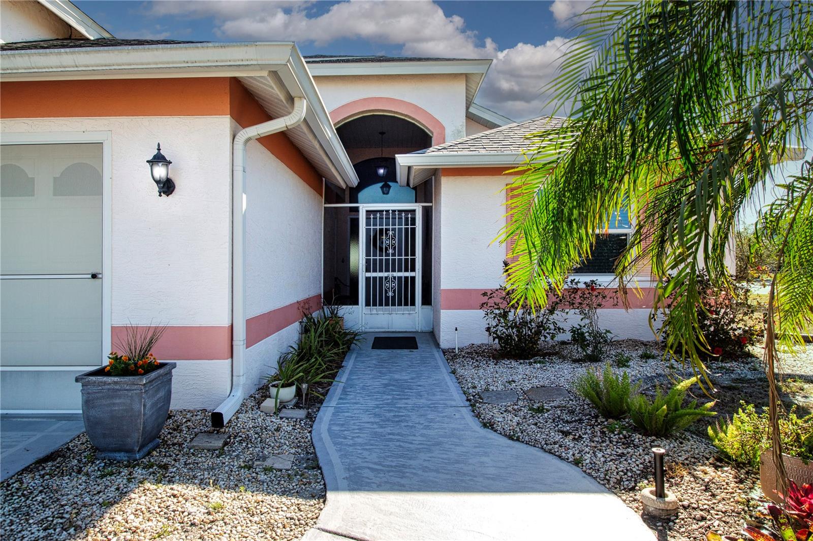 1601 E DEL WEBB BOULEVARD