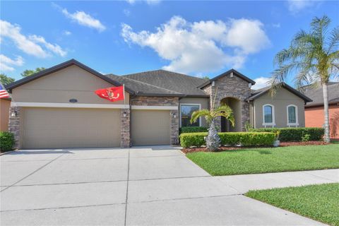 A home in LAKE MARY