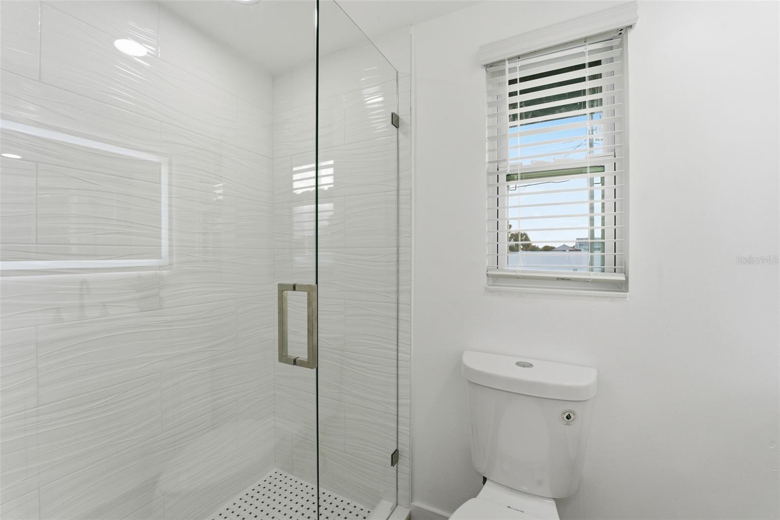 VENICE EAST SEC 1 - Residential