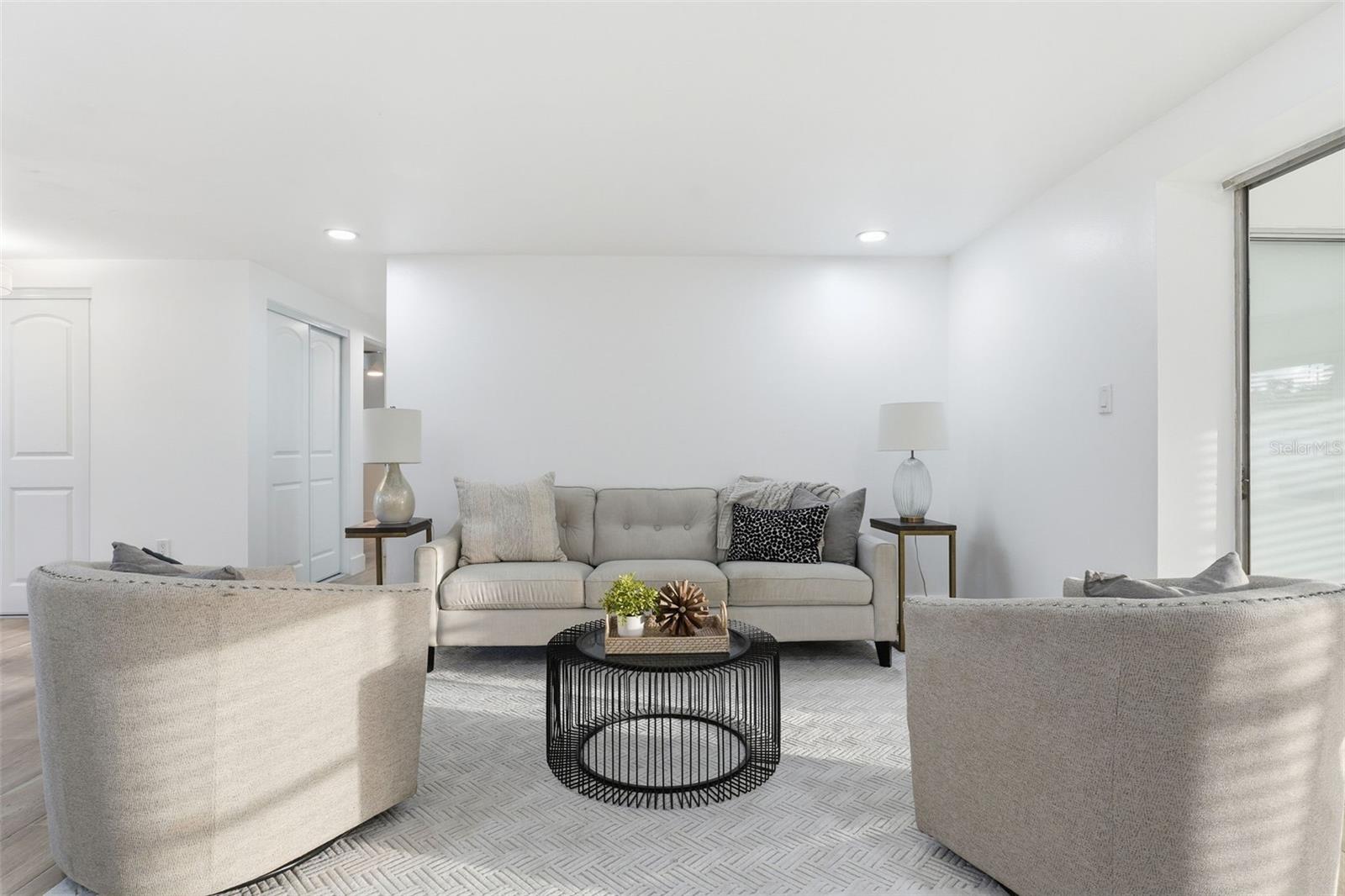 VENICE EAST SEC 1 - Residential