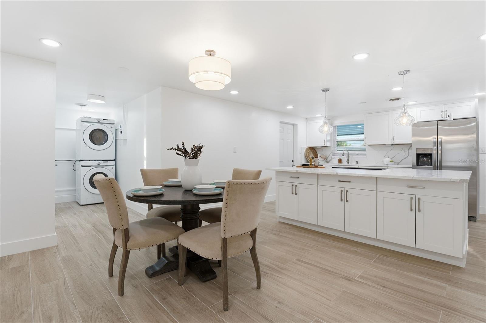 VENICE EAST SEC 1 - Residential