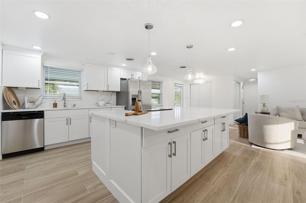 Photo of 121 Sandhurst Drive, Venice, FL 34293 (MLS # A4677151)