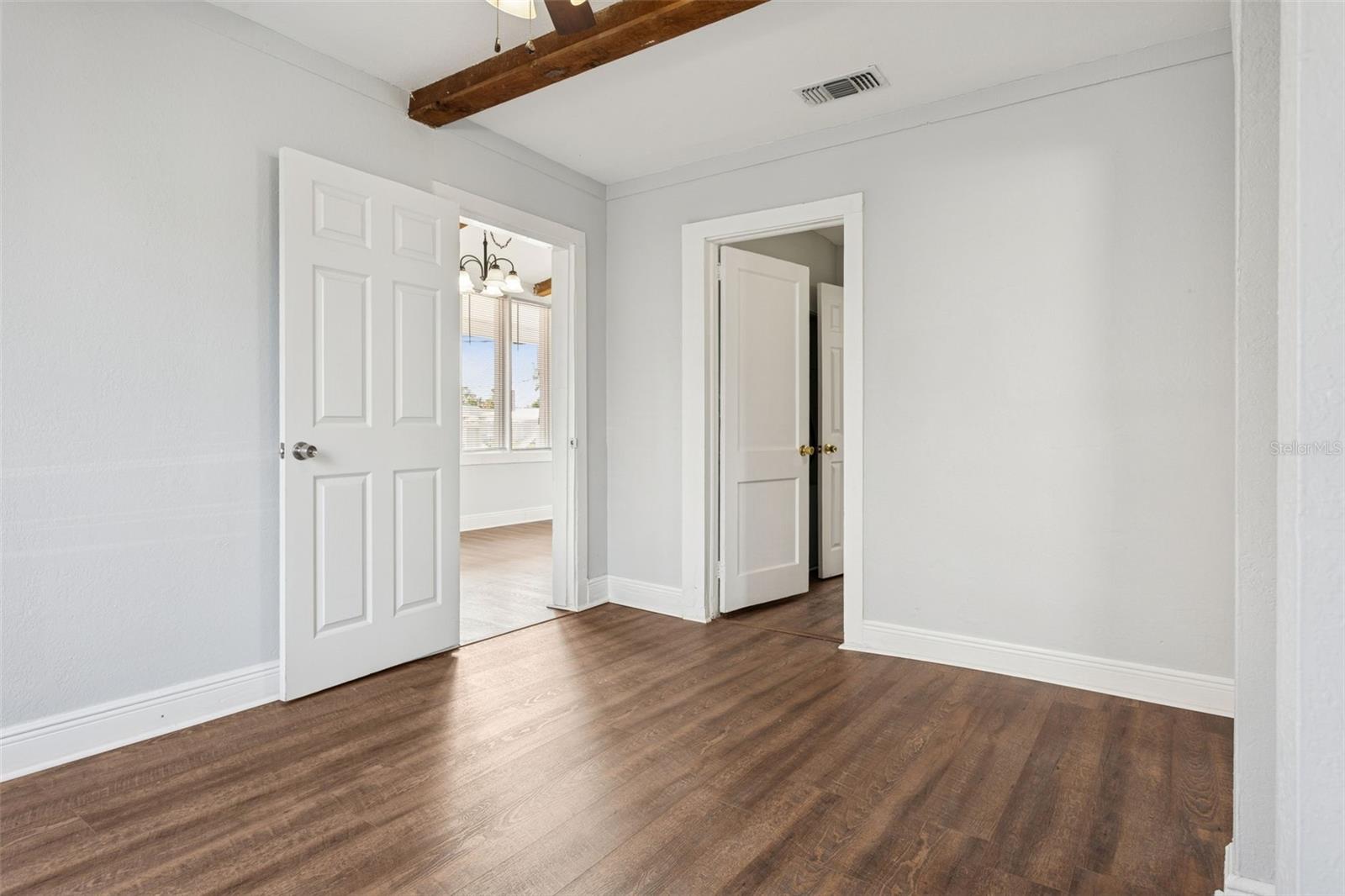 HIBISCUS GARDENS - Residential Lease