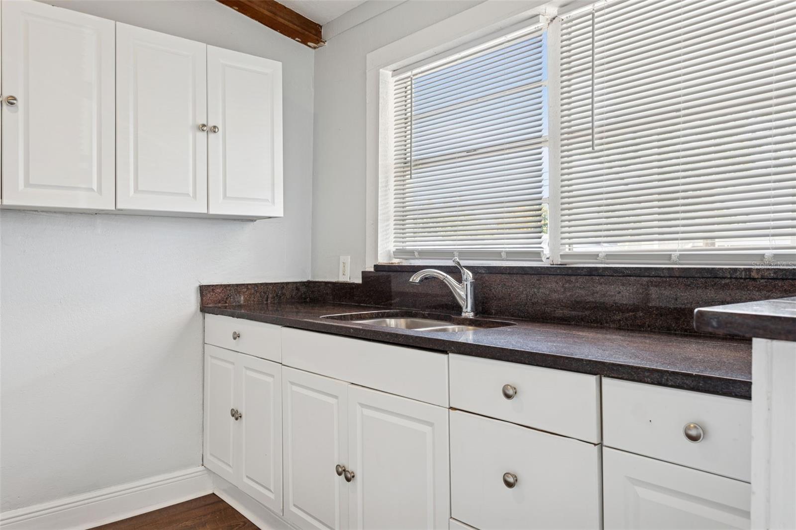 HIBISCUS GARDENS - Residential Lease