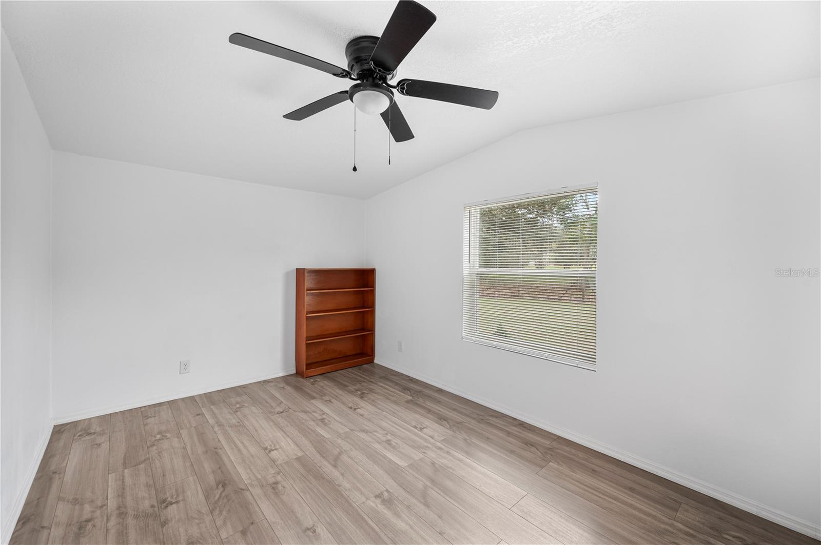 MEADOW GROVE - Residential Lease