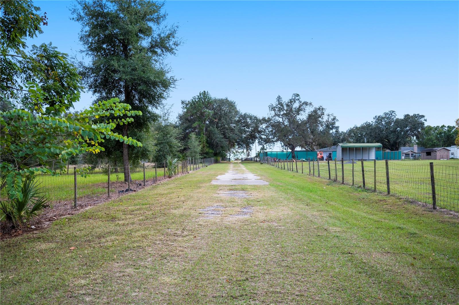 MEADOW GROVE - Residential Lease