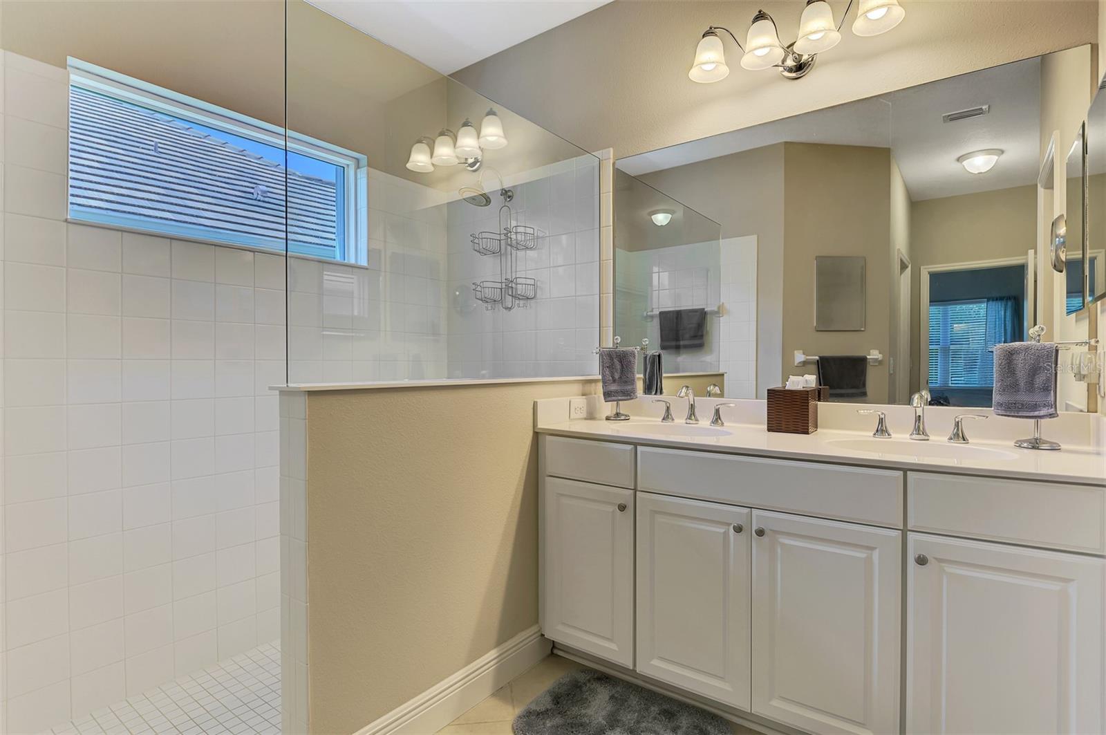GRAND PALM 3A(B) - Residential