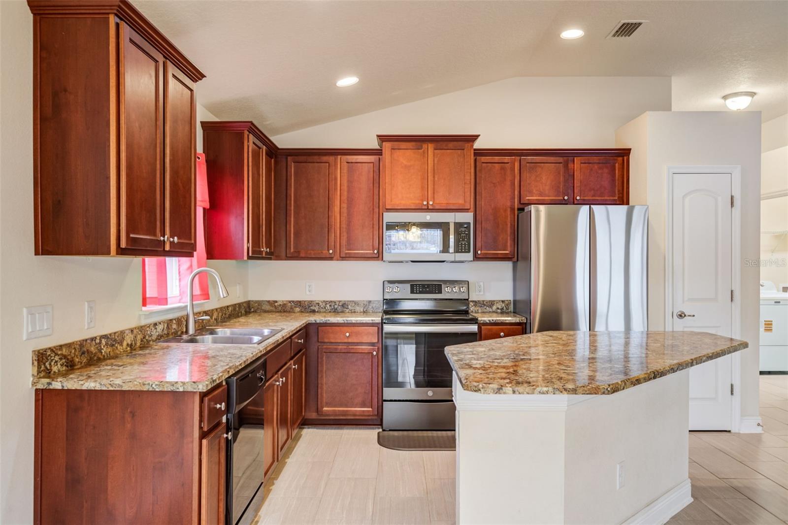 POINCIANA NBRHD 06 VILLAGE 07 - Residential Lease