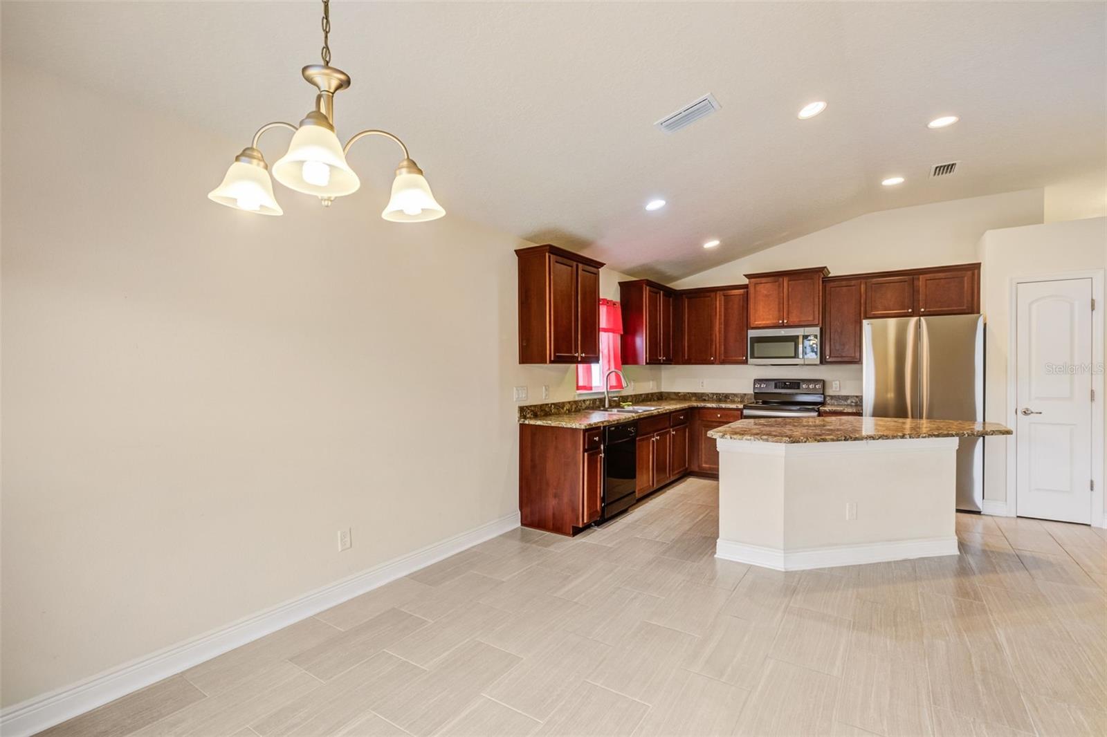 POINCIANA NBRHD 06 VILLAGE 07 - Residential Lease