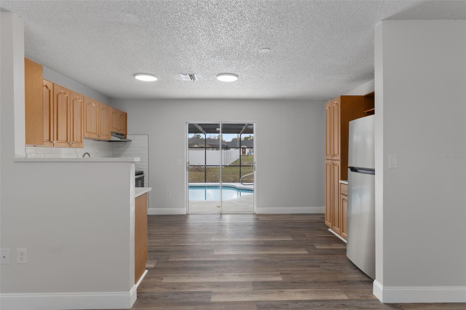 SPRING HILL - Residential