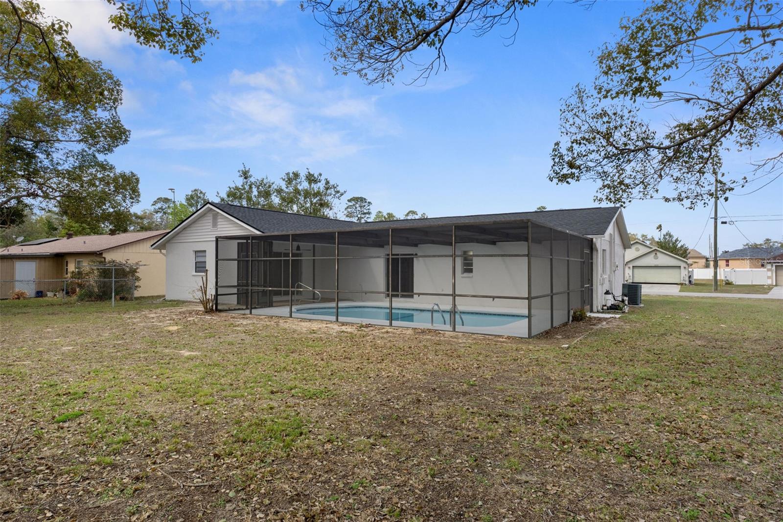 SPRING HILL - Residential