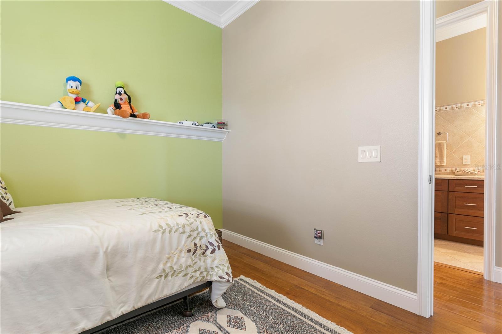 SANCTUARY SUB - Residential