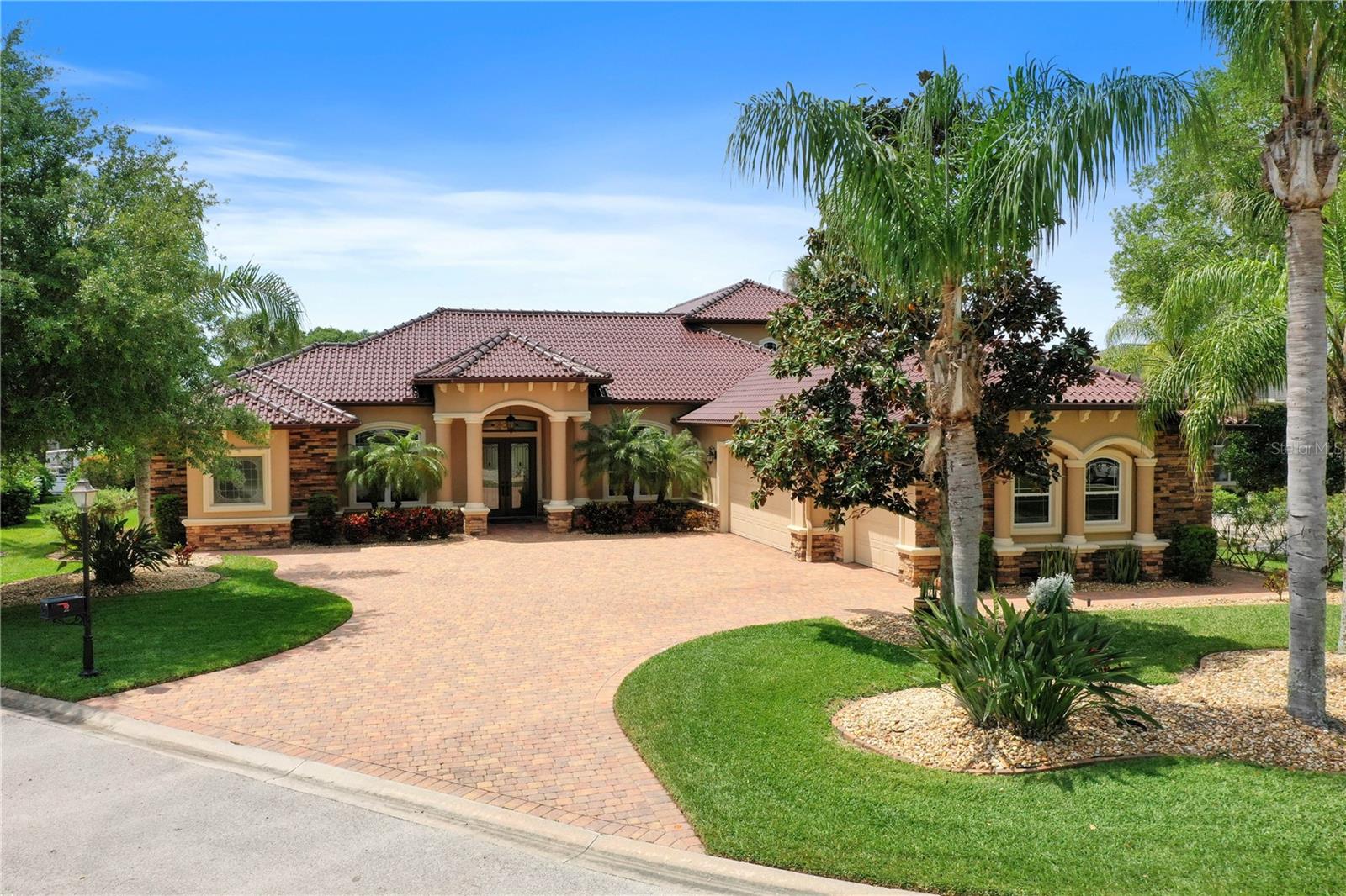 SANCTUARY SUB - Residential