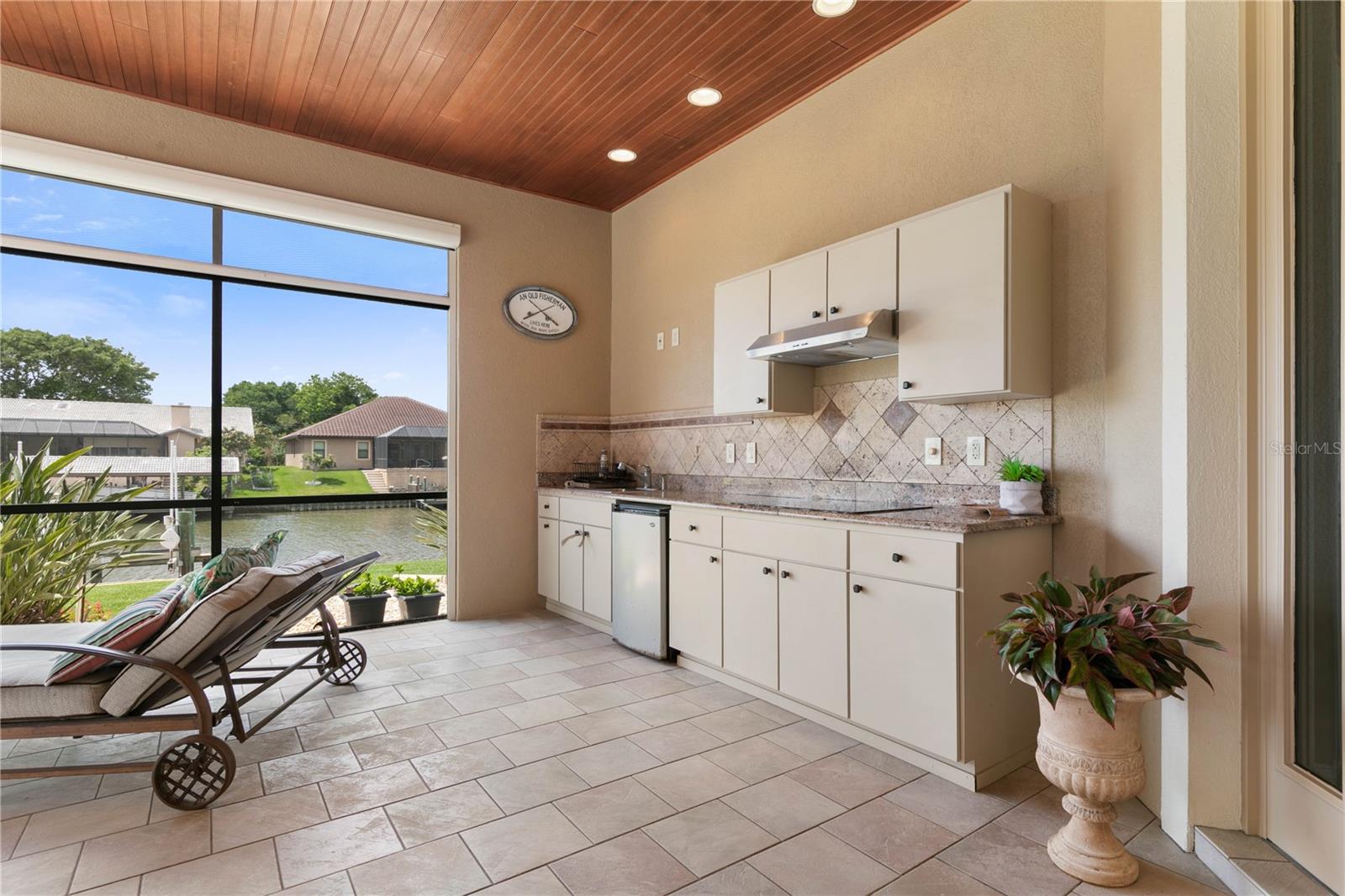 SANCTUARY SUB - Residential