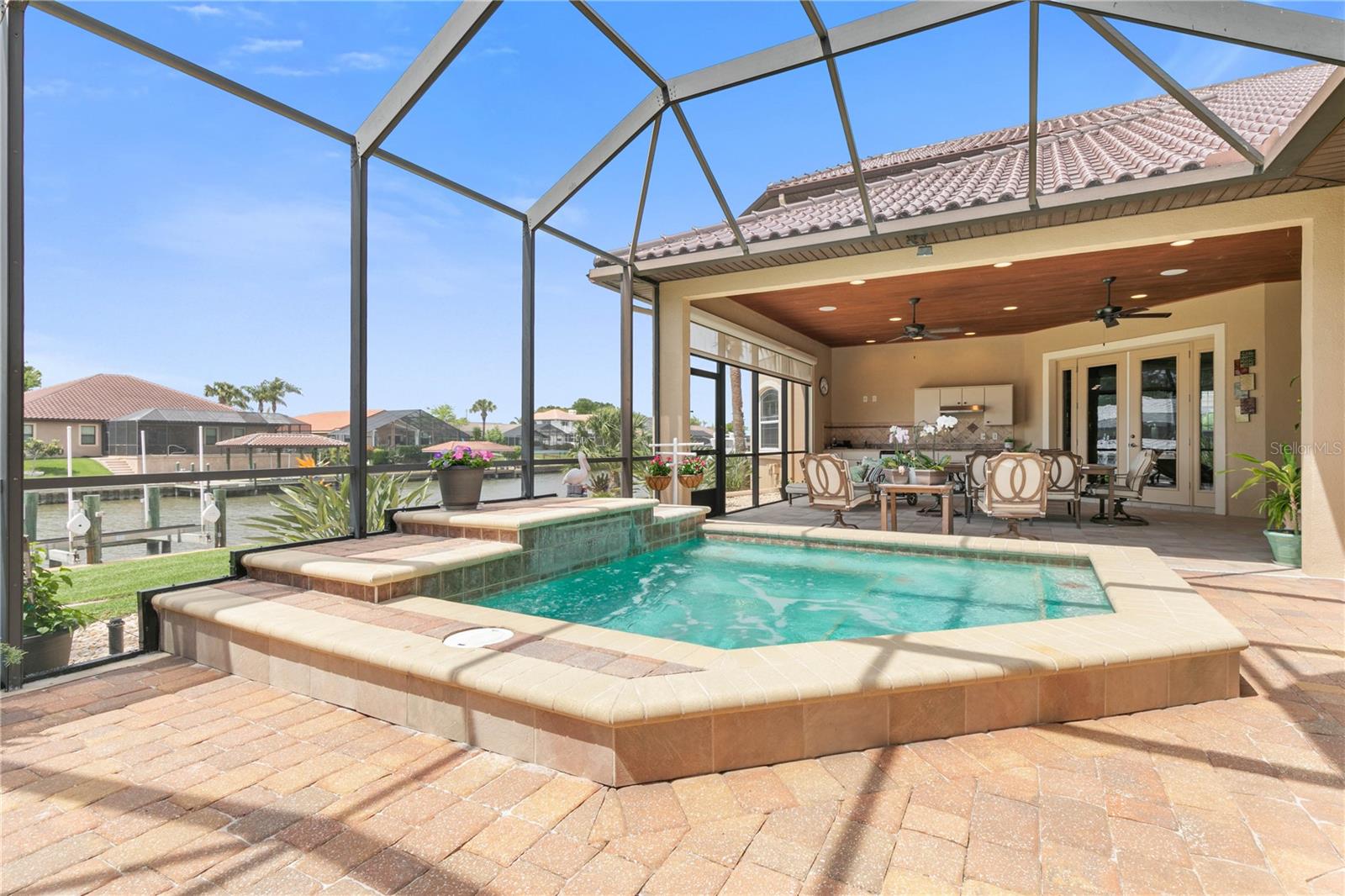 SANCTUARY SUB - Residential