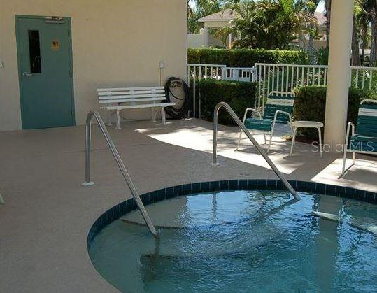 PINESTONE AT PALMER RANCH - Residential Lease