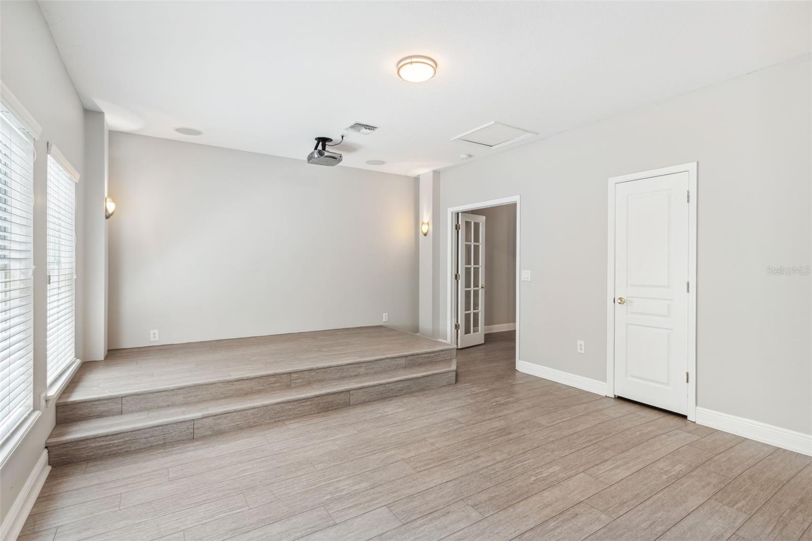 WATERCHASE PH 3 - Residential