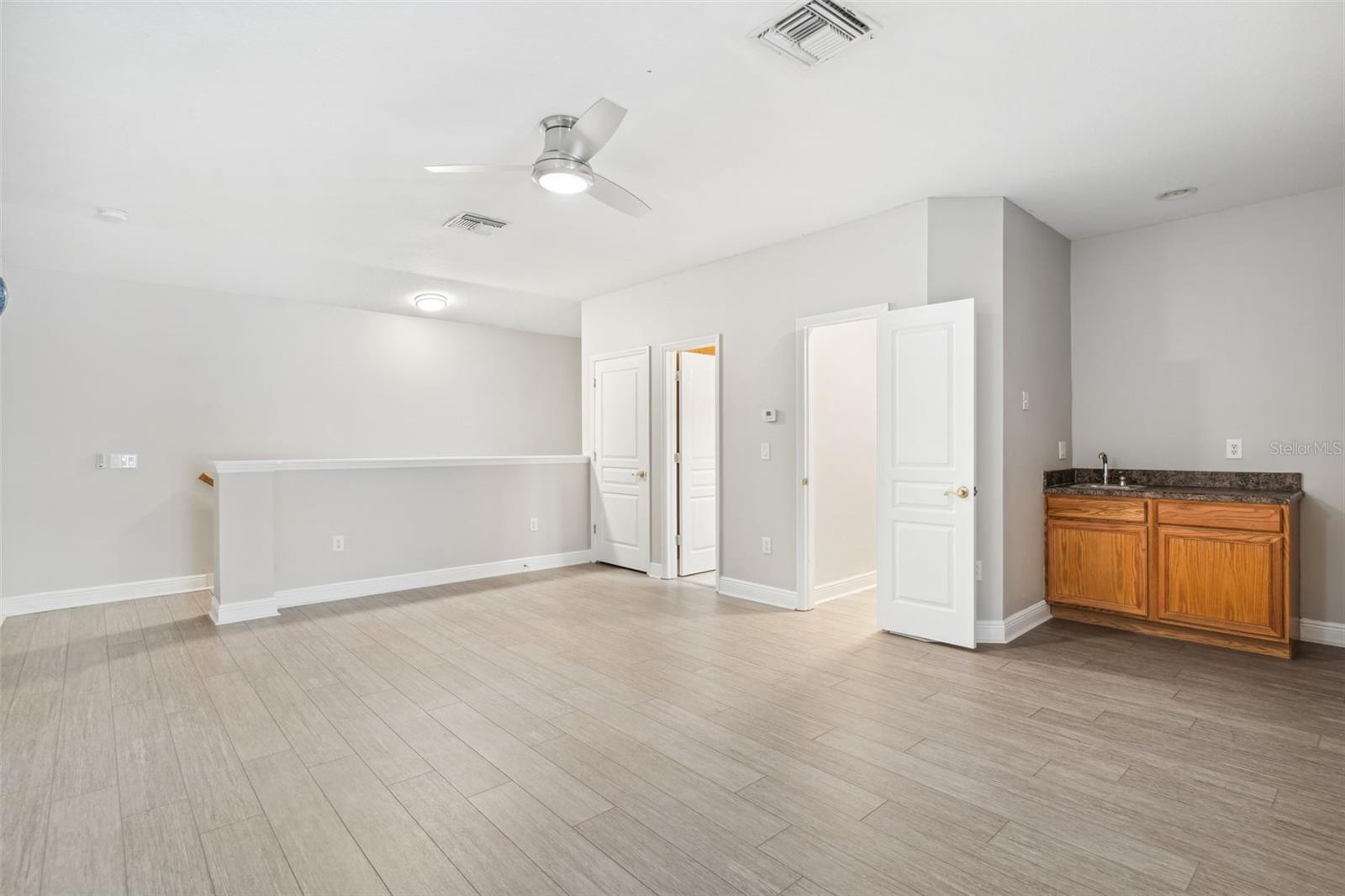 WATERCHASE PH 3 - Residential