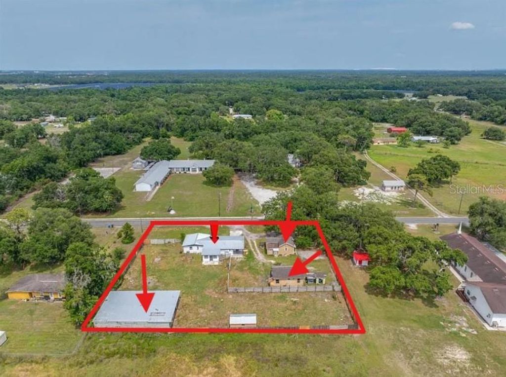 Photo of 5109 Horton Road, Plant City, FL 33567 (MLS # TB8430701)