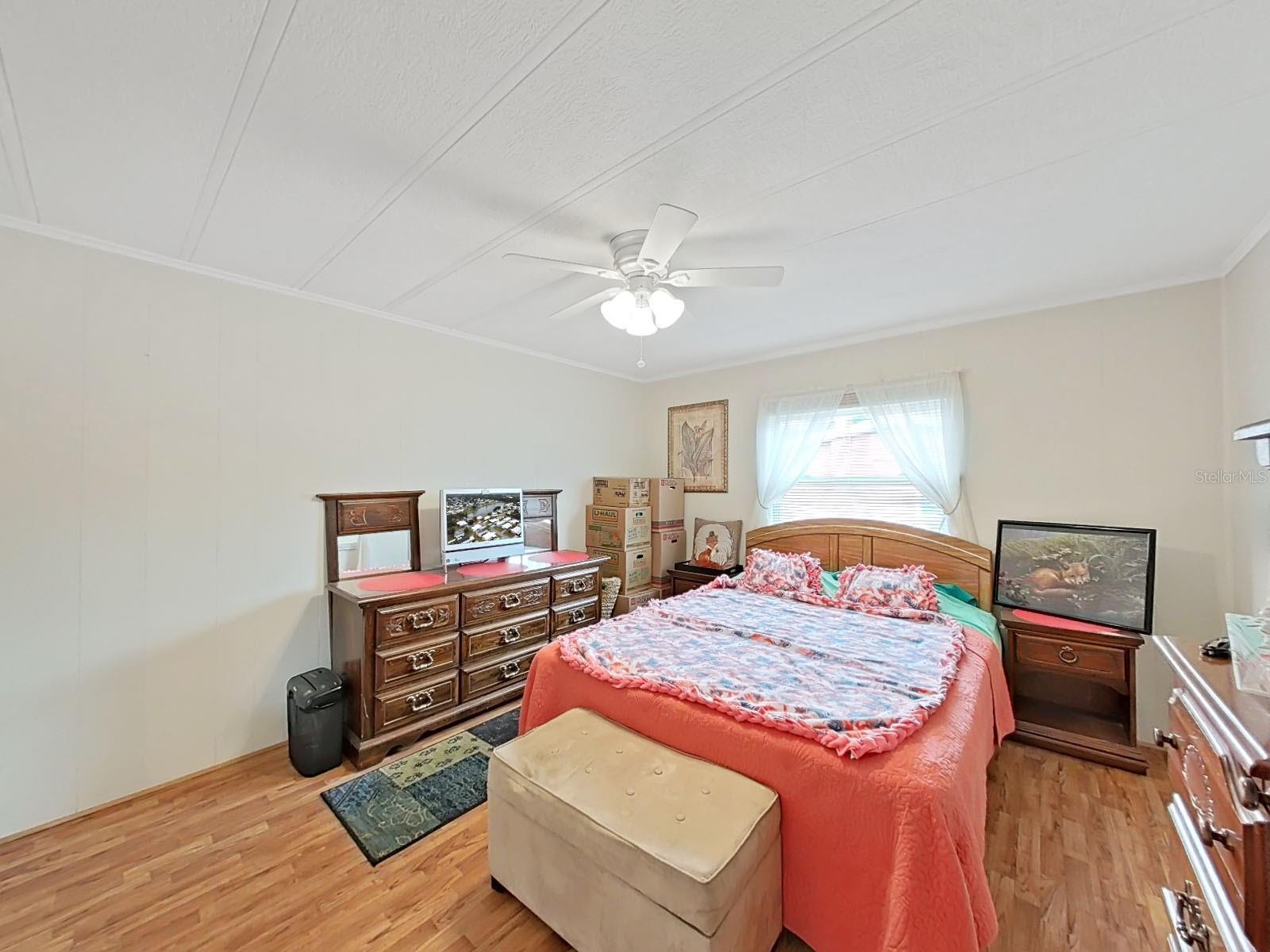 FOXWOOD LAKE ESTATES PH 01 - Residential