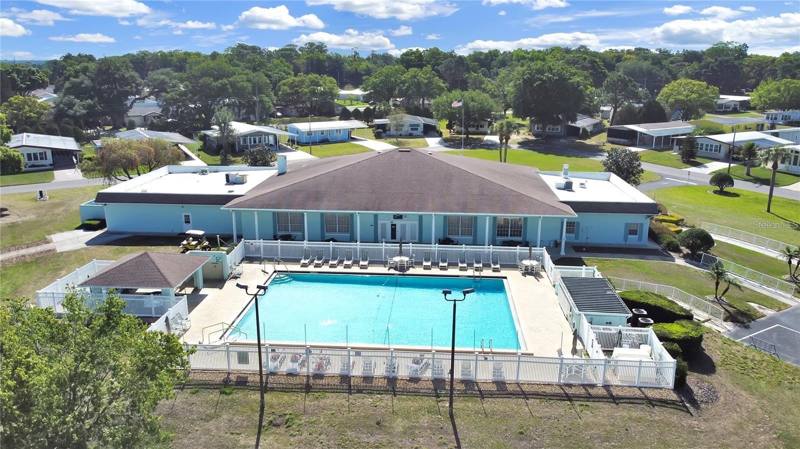 FOXWOOD LAKE ESTATES PH 01 - Residential