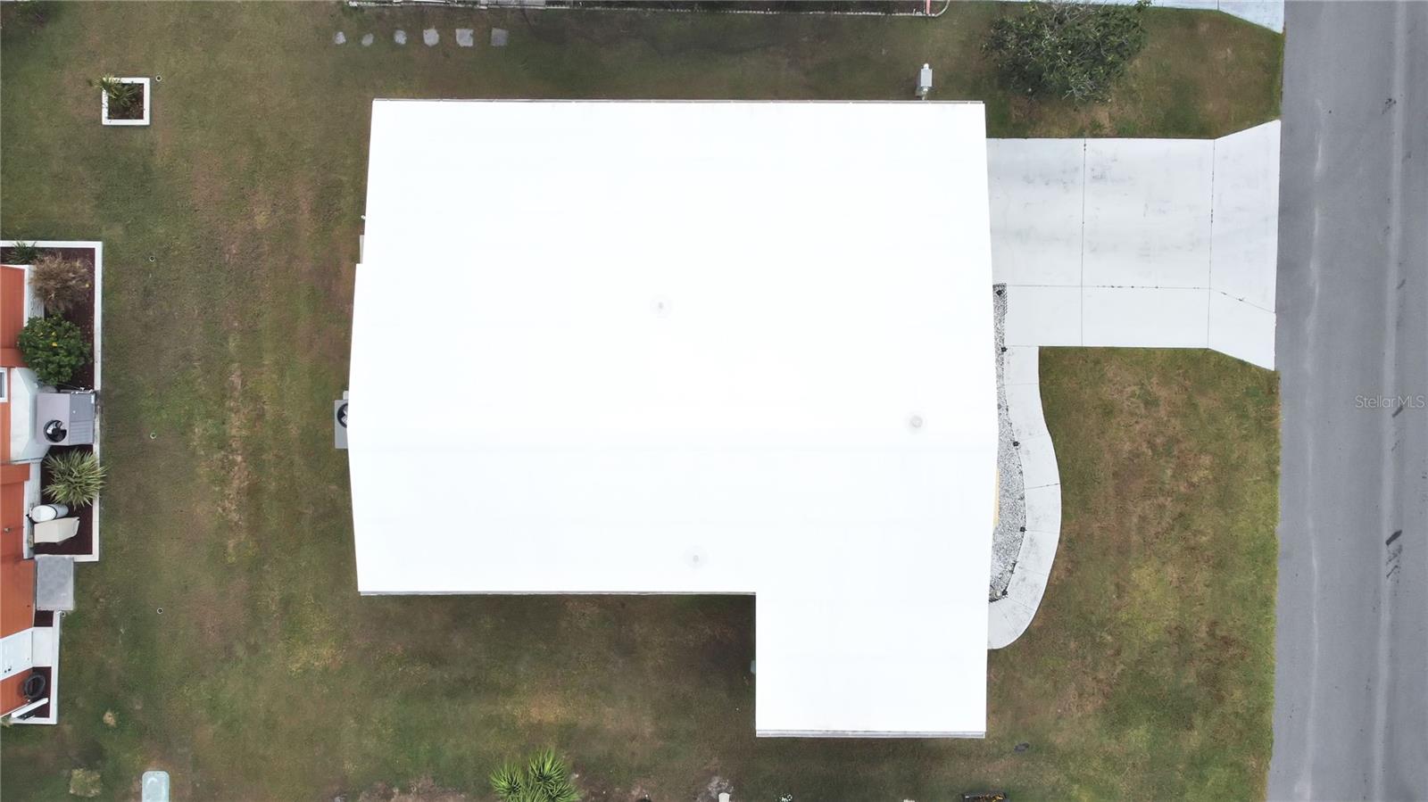 FOXWOOD LAKE ESTATES PH 01 - Residential