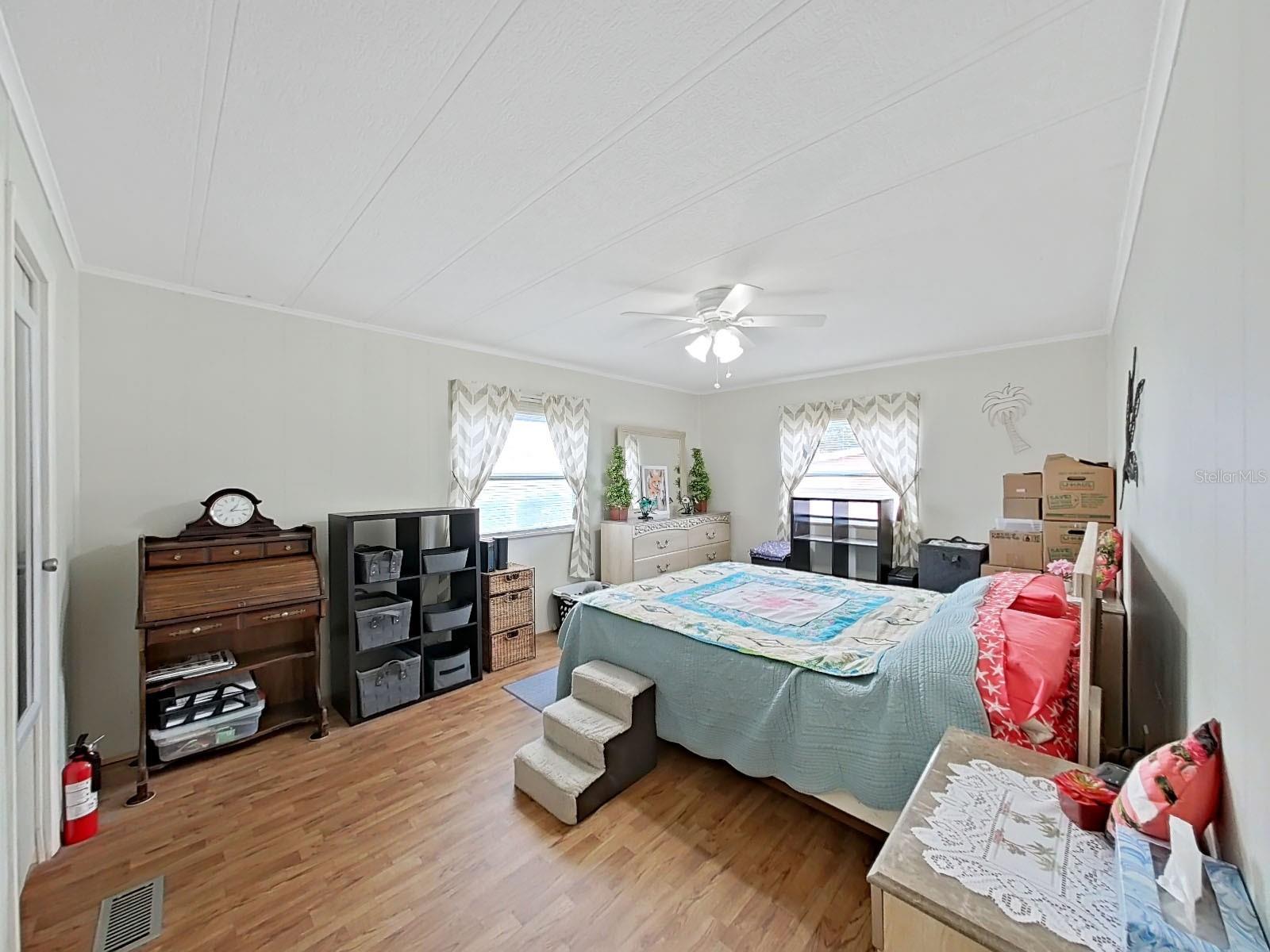 FOXWOOD LAKE ESTATES PH 01 - Residential