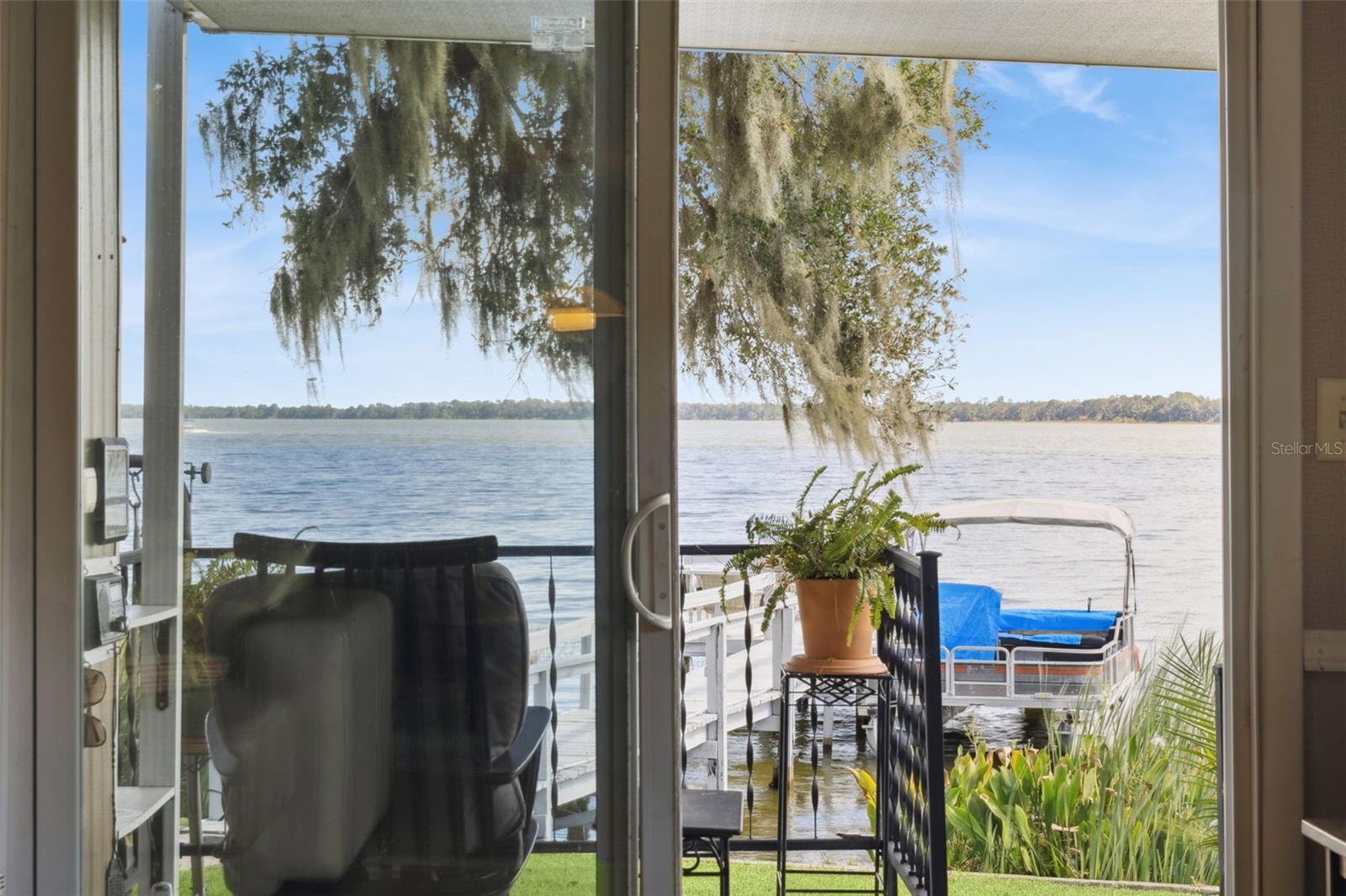 TAVARES, TAVARES HOMEOWNERS INC - Residential