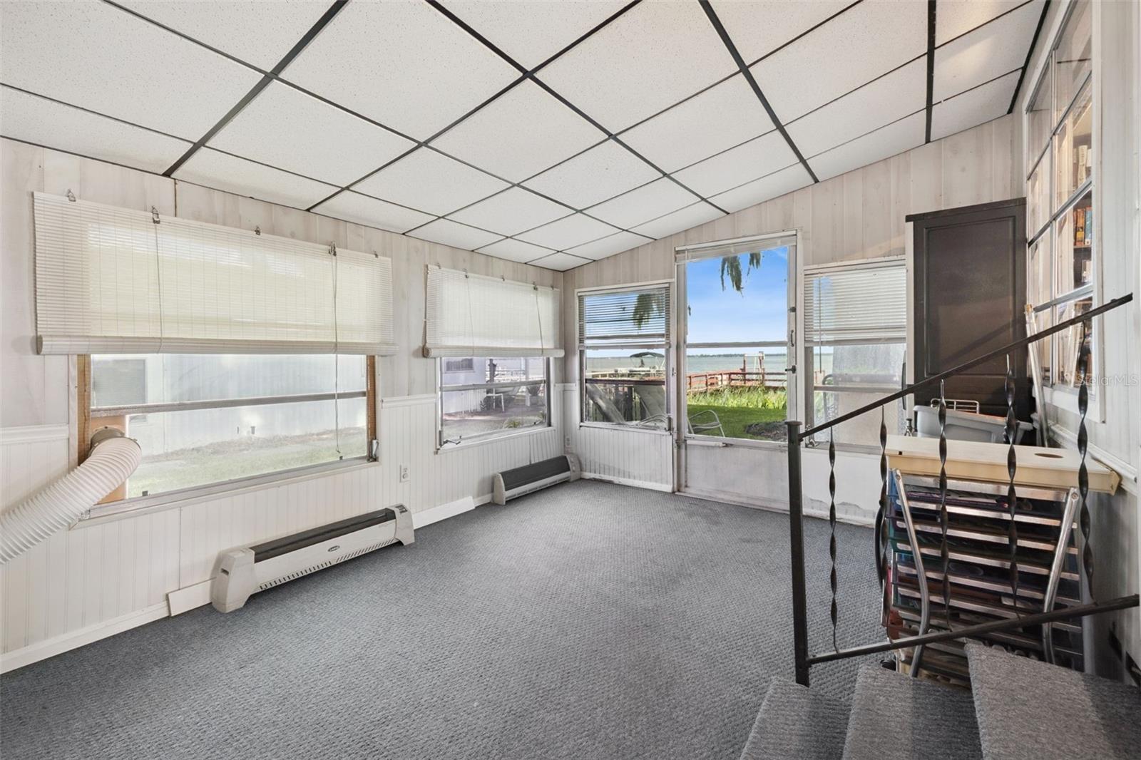 TAVARES, TAVARES HOMEOWNERS INC - Residential