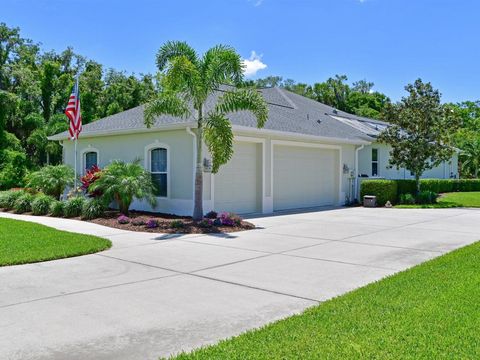 A home in PARRISH