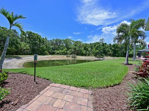 A home in PARRISH