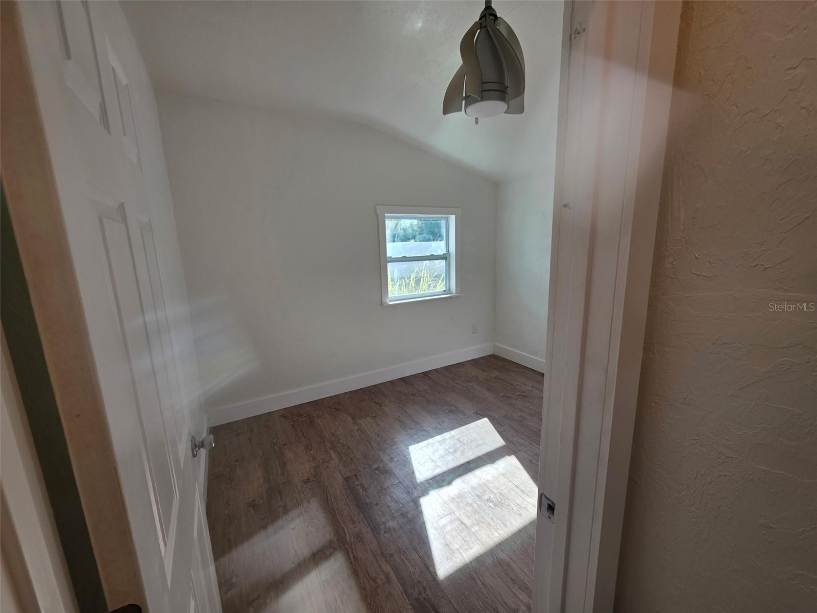 NOKOMIS MANOR NATURES PARK - Residential