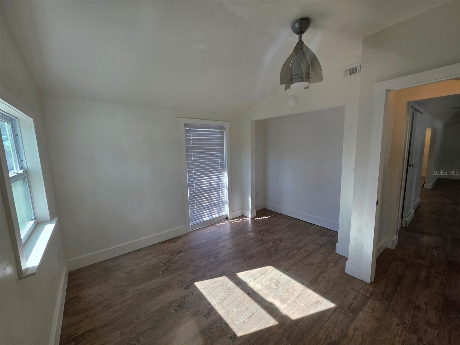 NOKOMIS MANOR NATURES PARK - Residential