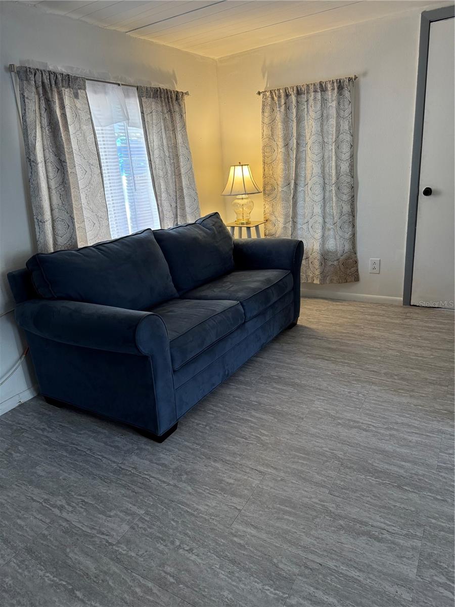 WEEKI WACHEE ACRES - Residential