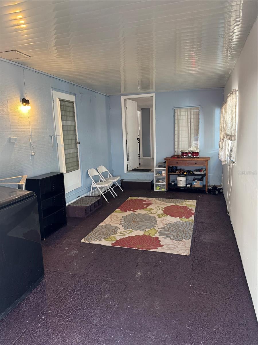 WEEKI WACHEE ACRES - Residential