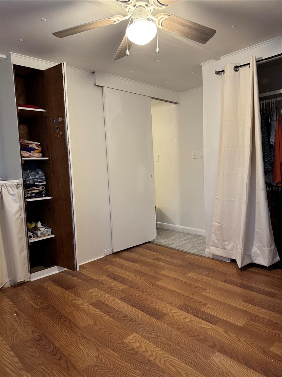 WEEKI WACHEE ACRES - Residential