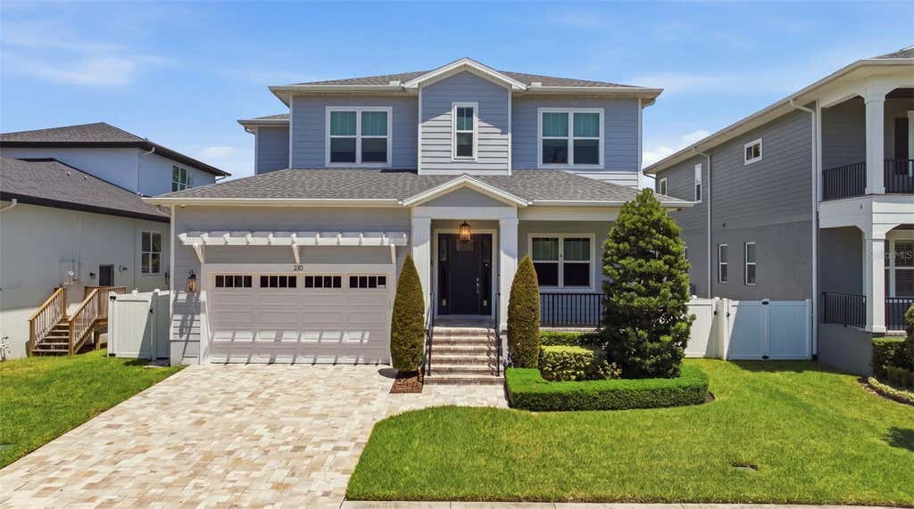 Photo of 210 S Shore Crest Drive, Tampa, FL 33609 (MLS # TB8538357)