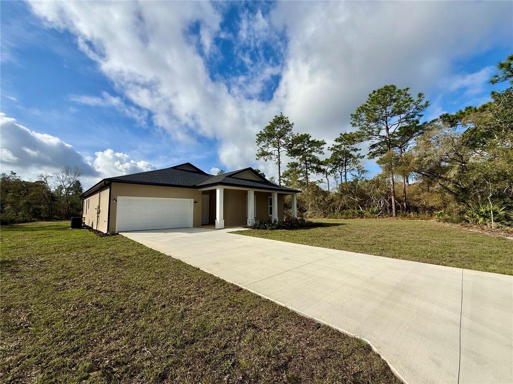 Photo of 30260 W Thyme Avenue, Eustis, FL 32736 (MLS # G5109428)