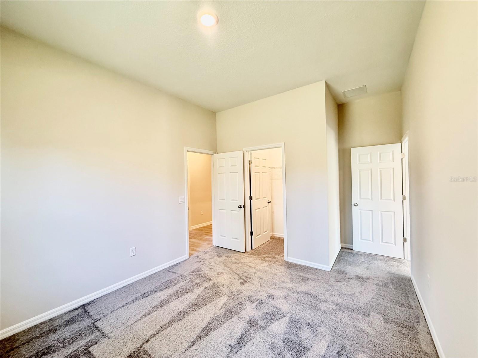 ROYAL TRAILS UNIT #1 - Residential