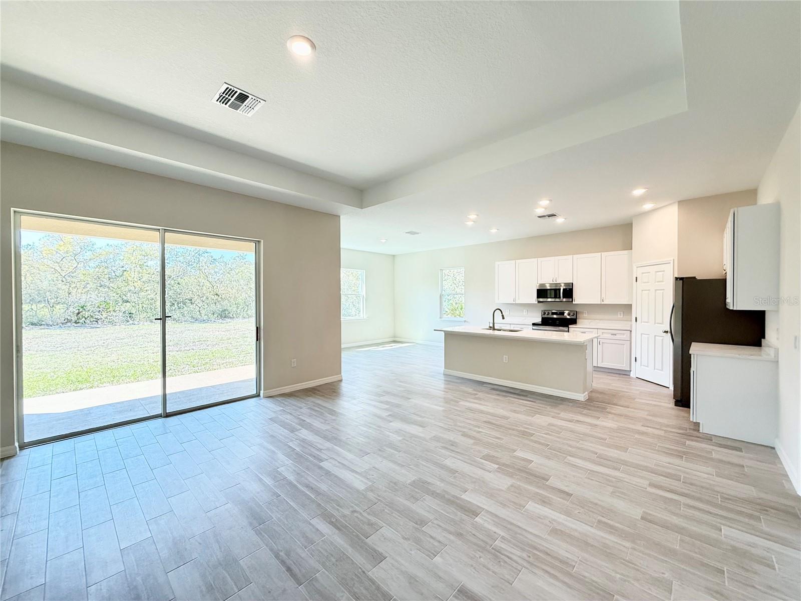 ROYAL TRAILS UNIT #1 - Residential