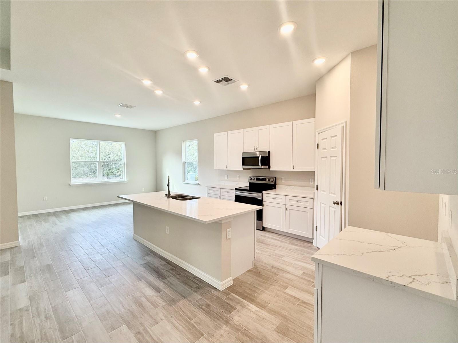 ROYAL TRAILS UNIT #1 - Residential