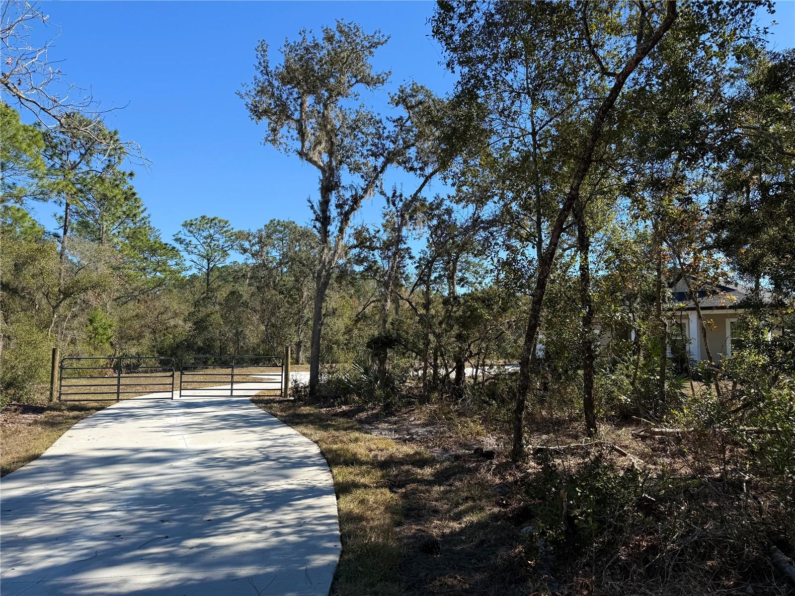 ROYAL TRAILS UNIT #1 - Residential