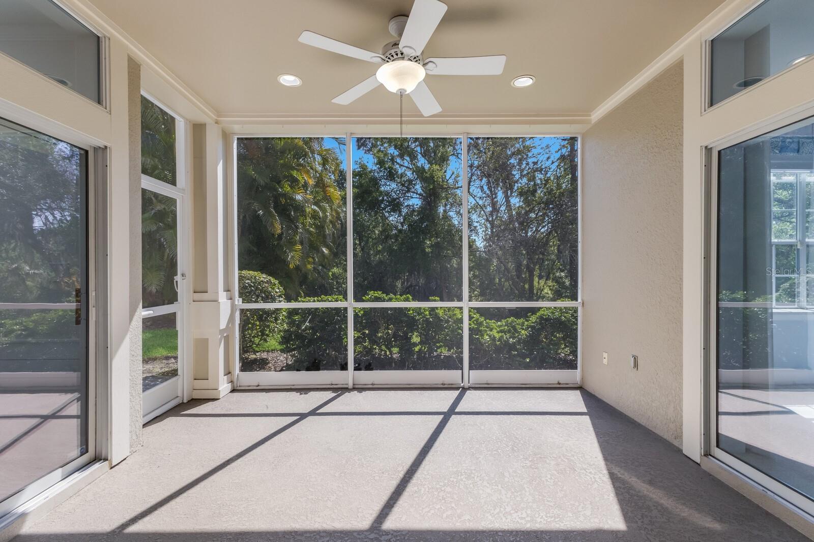 SAVANNAH PRESERVE AT UNIVERSITY PLACE - Residential