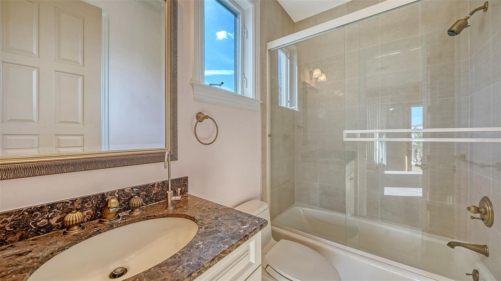 BIRD KEY SUB - Residential