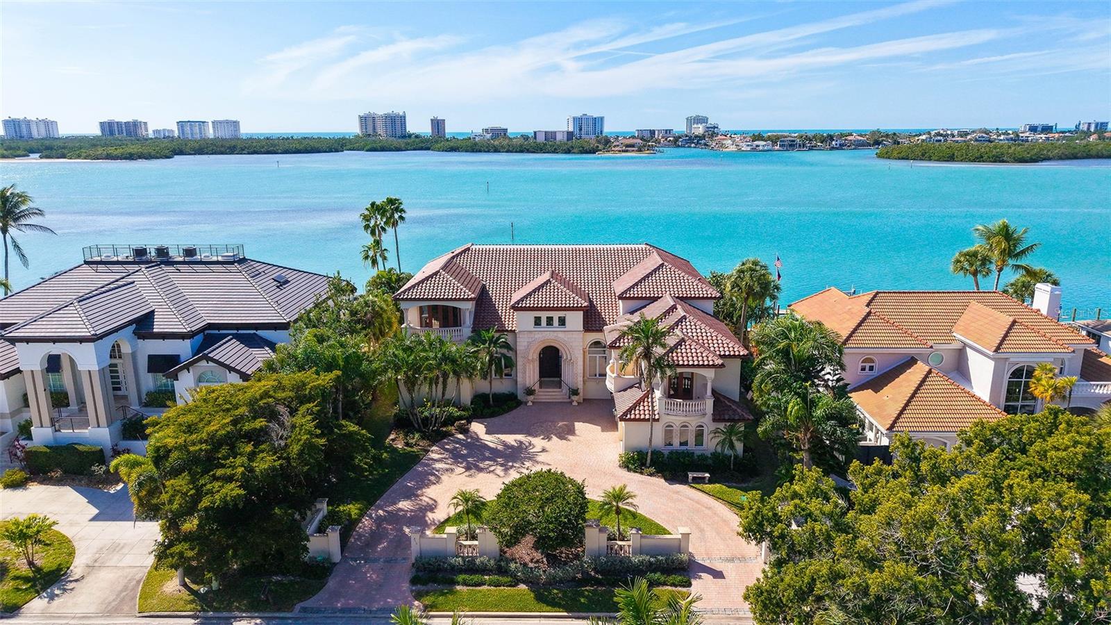 570 S SPOONBILL DRIVE